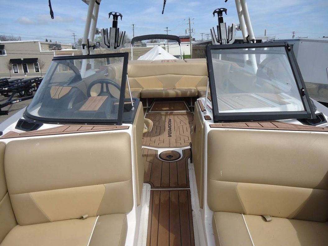 2022 Moomba Max