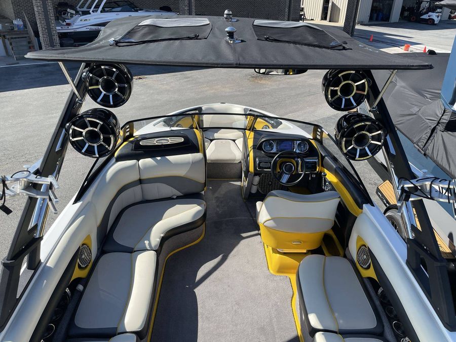 2013 Malibu 23LSV, photo 23 of 25