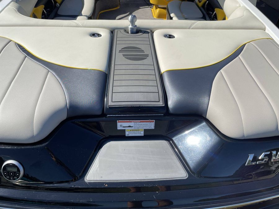 2013 Malibu 23LSV, photo 24 of 25