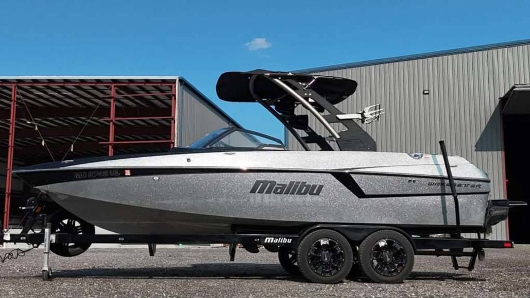 2020 Malibu Boats 22 MXZ