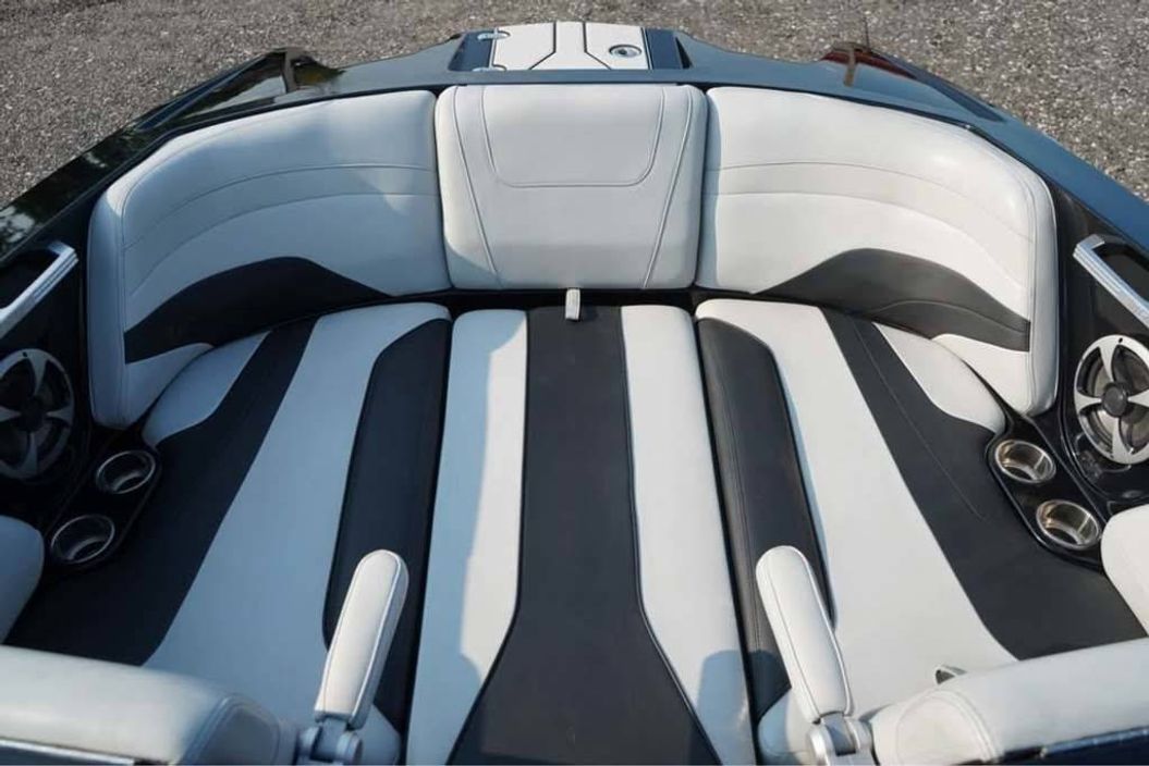 2020 Malibu Boats 22 MXZ