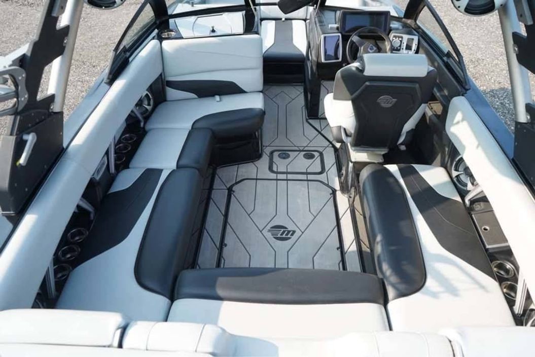 2020 Malibu Boats 22 MXZ