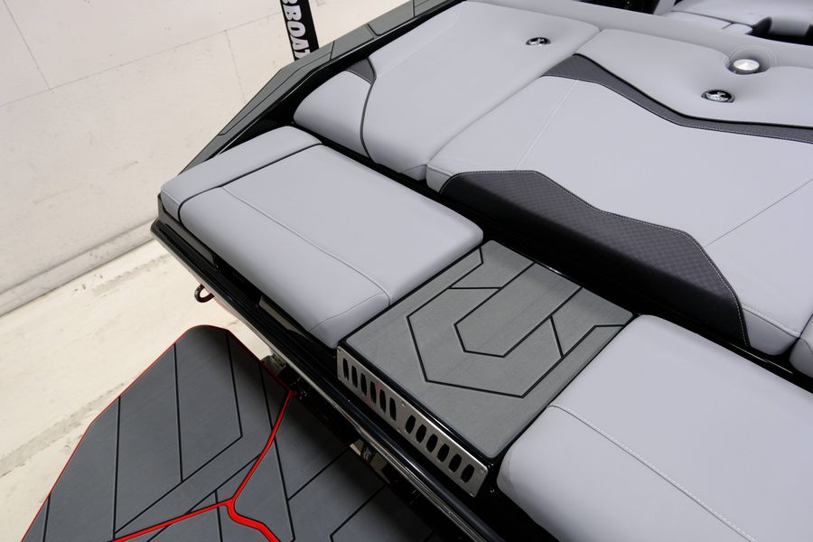 2026 Supreme S220, photo 17 of 27