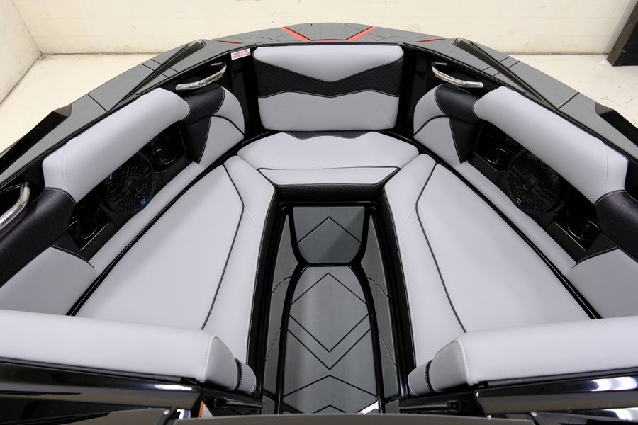 2026 Supreme S220, photo 14 of 27