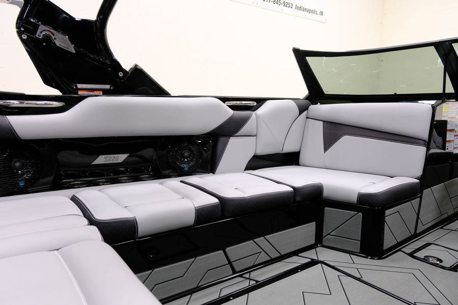 2026 Supreme S220, photo 16 of 27