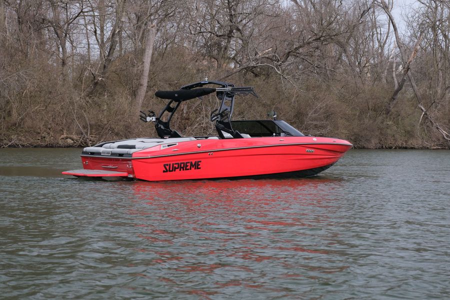 2026 Supreme S220, photo 26 of 27