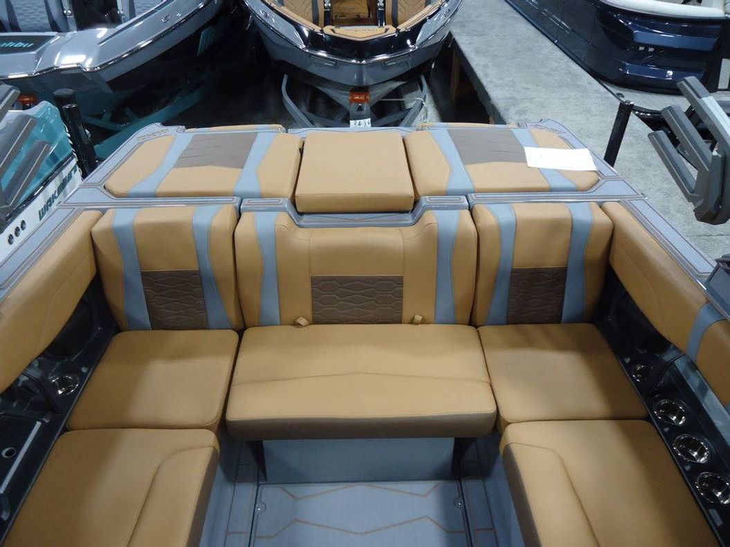 2026 Malibu Boats 22 MXZ