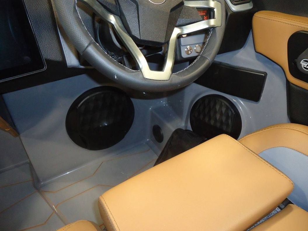 2026 Malibu Boats 22 MXZ