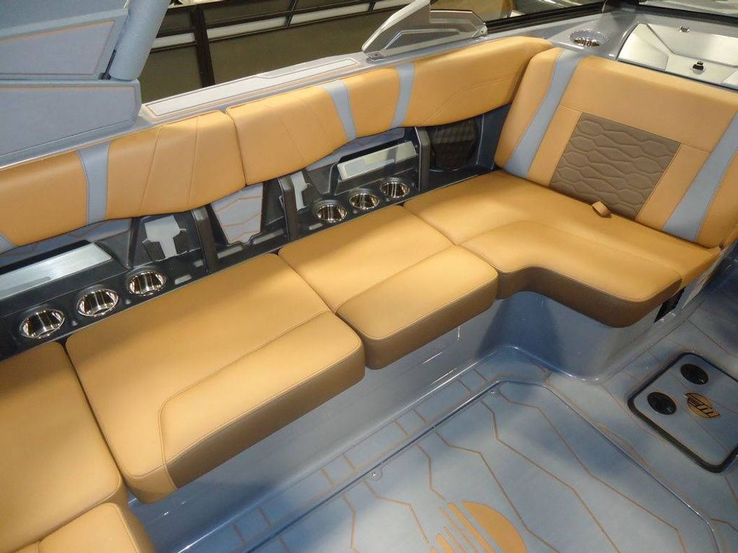 2026 Malibu Boats 22 MXZ