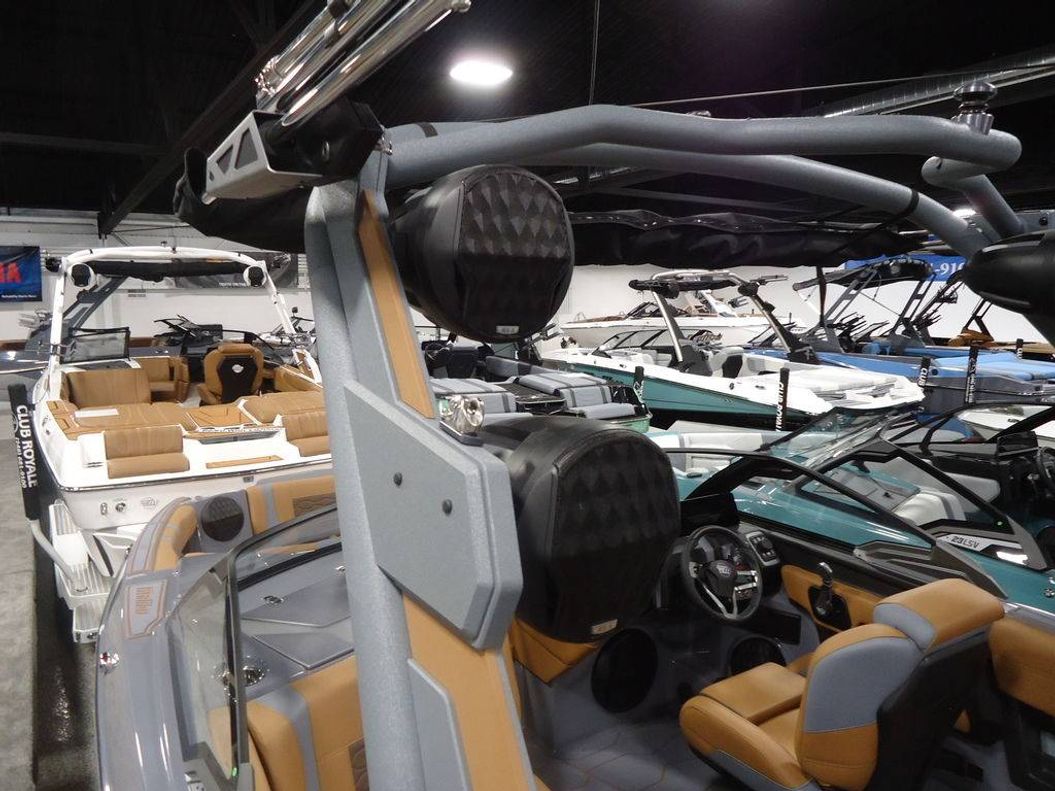 2026 Malibu Boats 22 MXZ