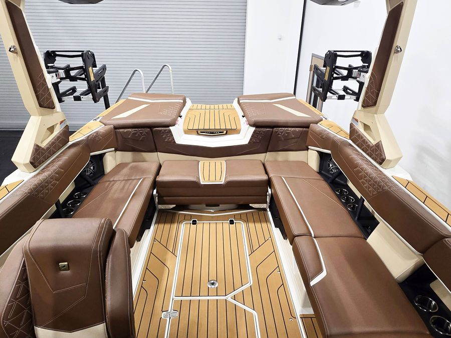 2027 Nautique S23, photo 7 of 13