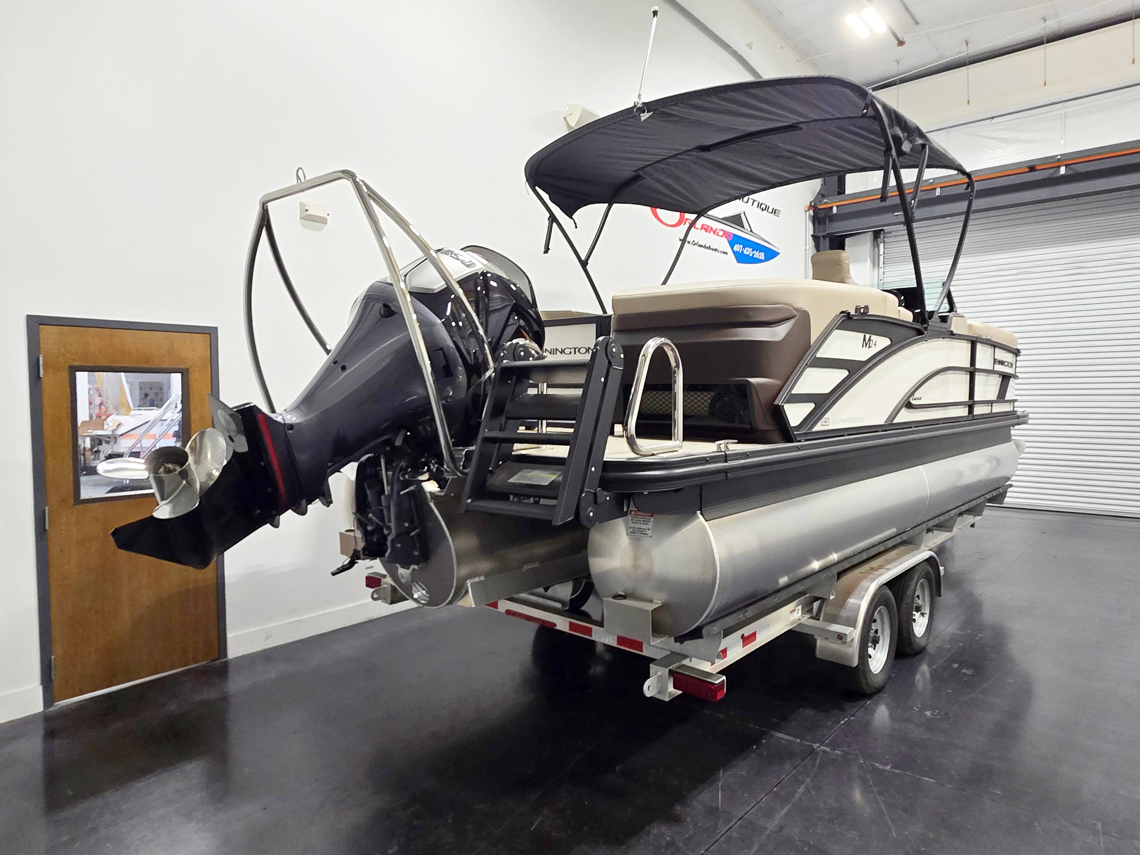 2026 Bennington 24M FSB — photo 4