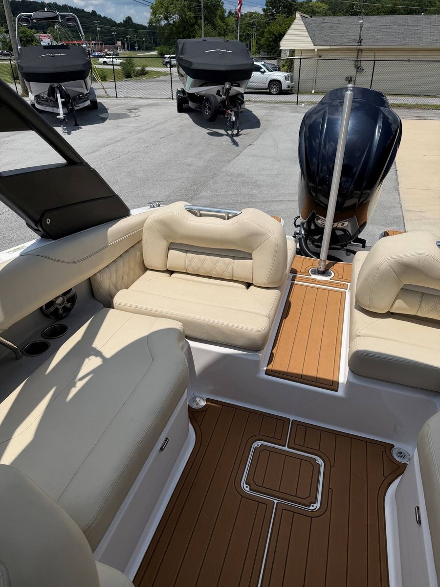 2021 Regal LX2, photo 9 of 15
