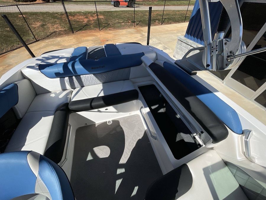 2014 MasterCraft X2, photo 28 of 30