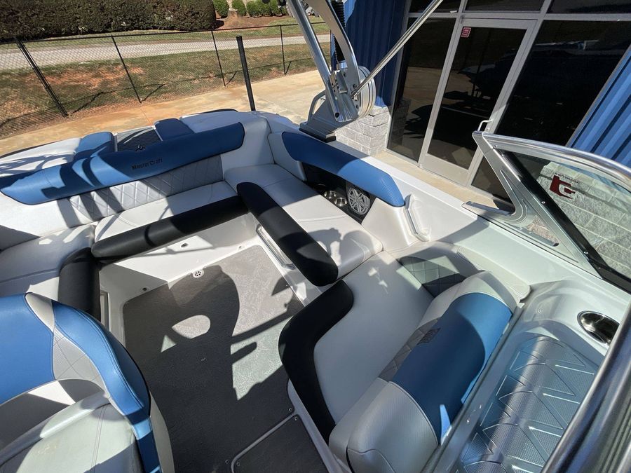 2014 MasterCraft X2, photo 14 of 30