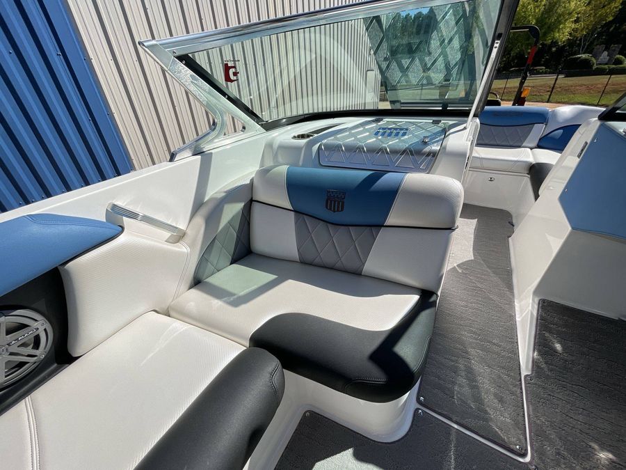 2014 MasterCraft X2, photo 16 of 30