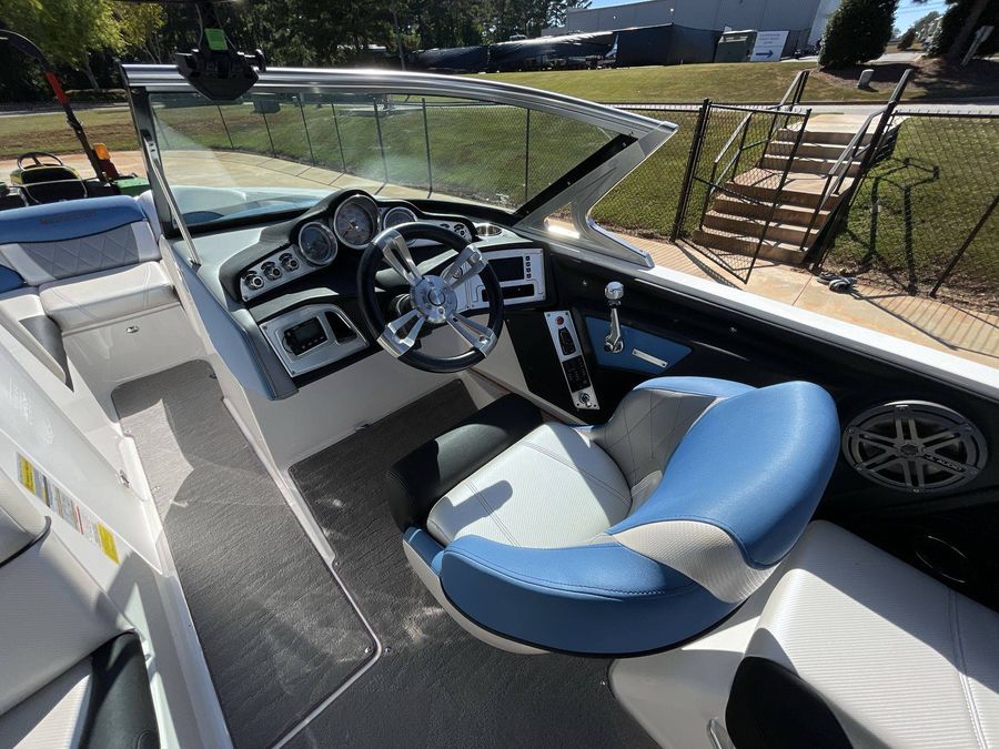 2014 MasterCraft X2, photo 29 of 30