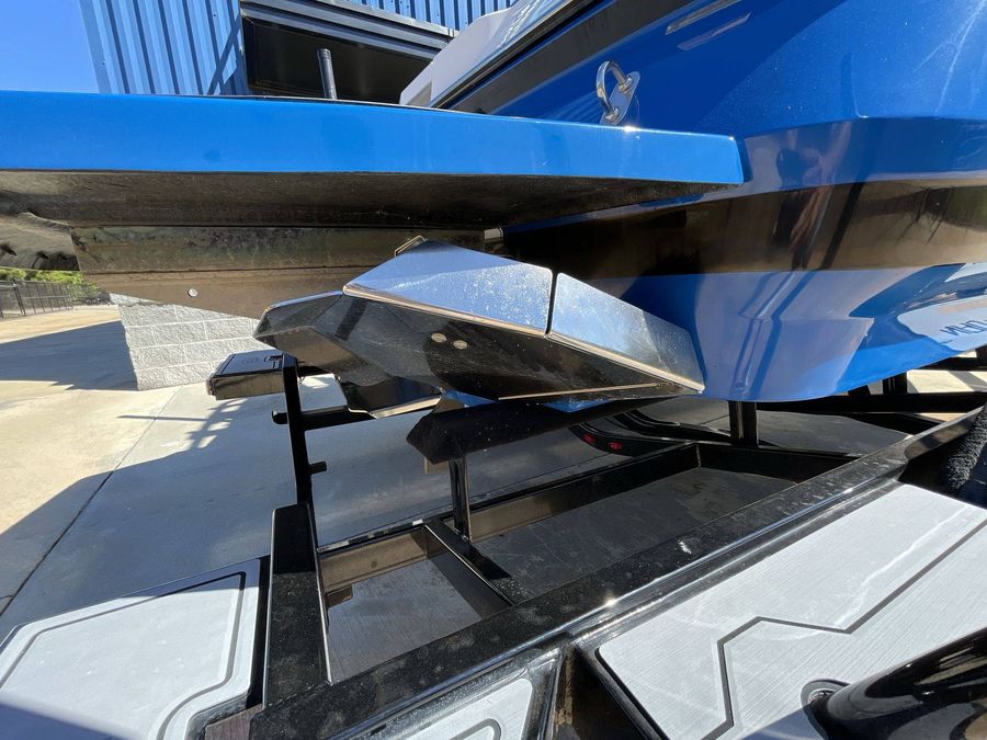 2014 MasterCraft X2, photo 10 of 30