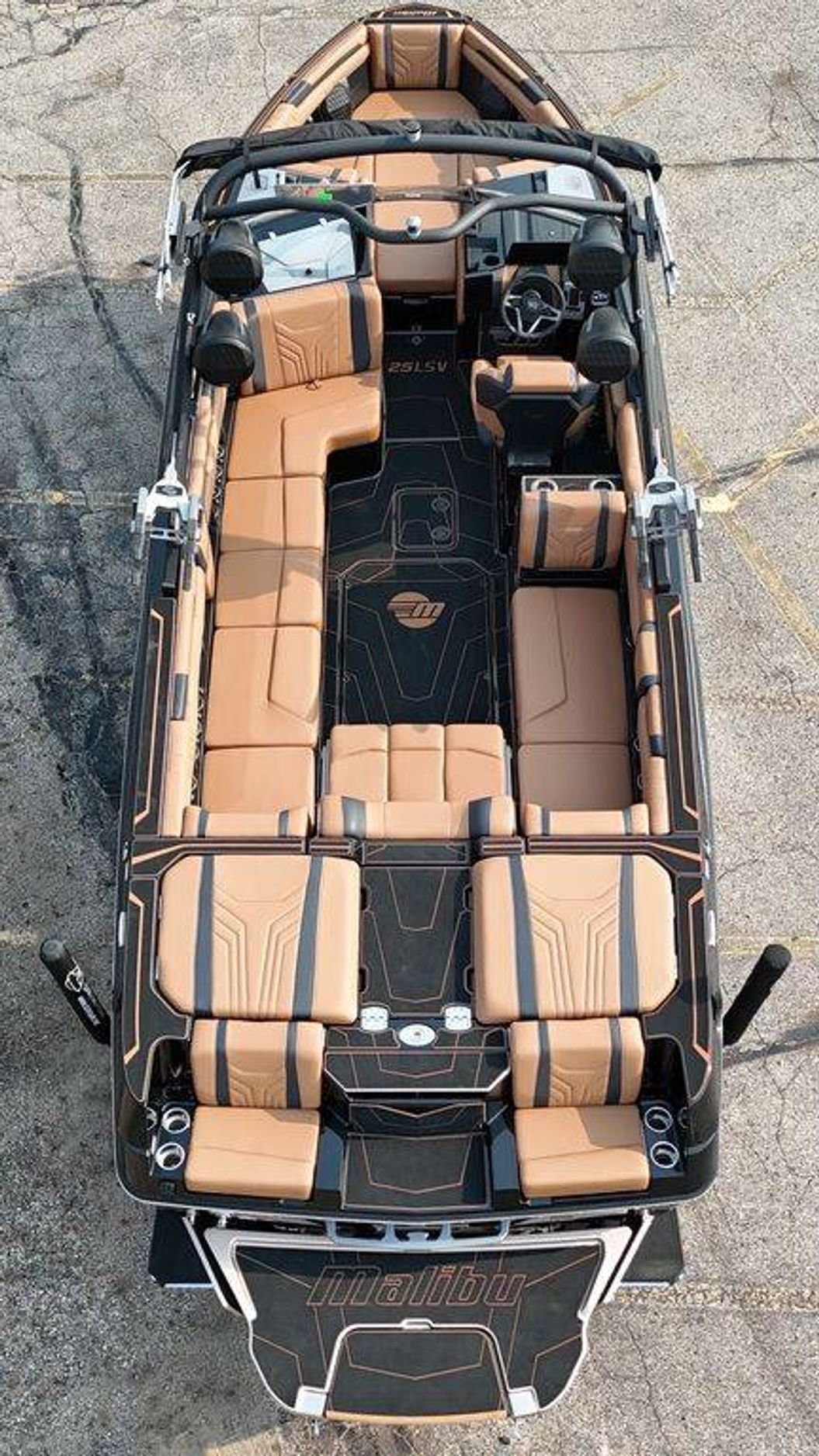 2025 Malibu Boats 25 LSV
