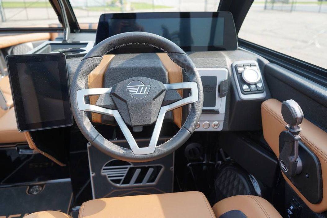 2025 Malibu Boats 25 LSV