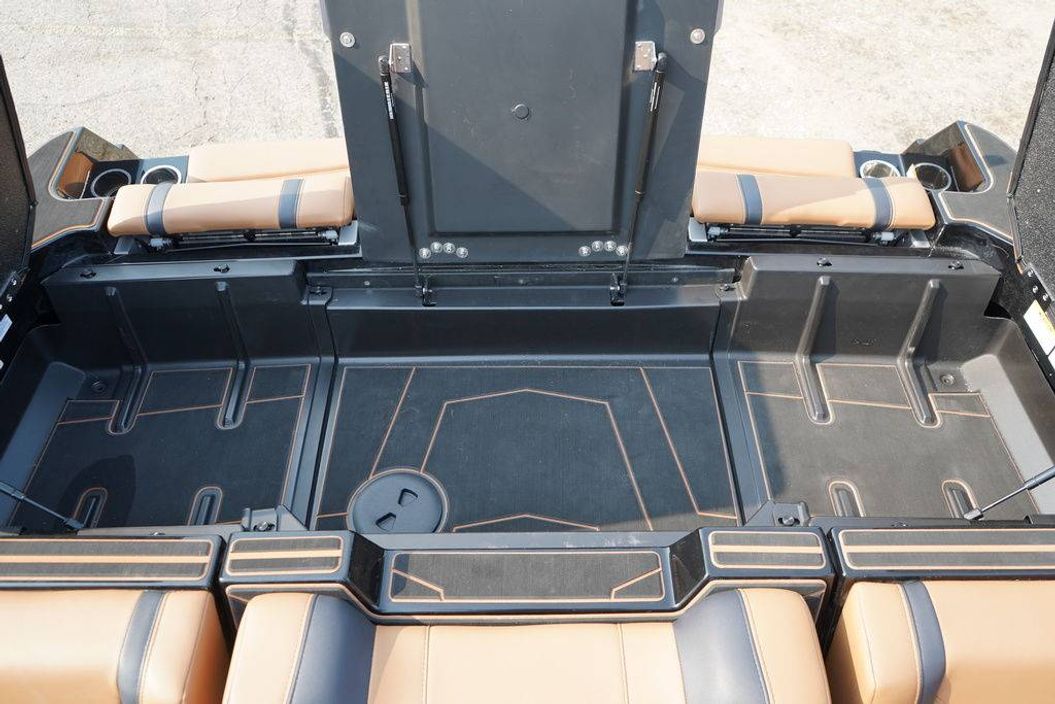 2025 Malibu Boats 25 LSV