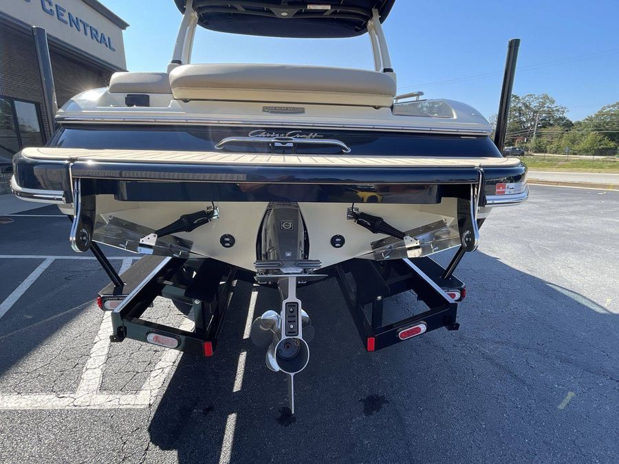 2026 Chris-Craft 25 SPORTSTER WAKE SURF, photo 13 of 29