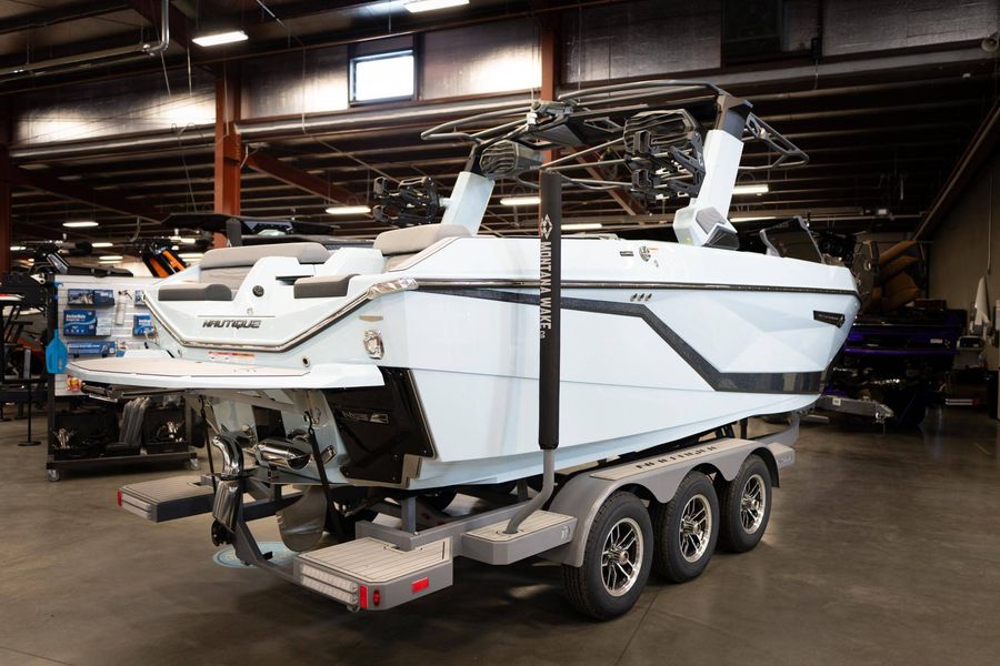 2026 Nautique G23, photo 3 of 26