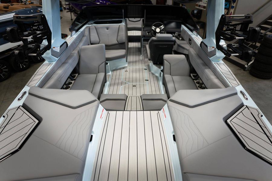 2026 Nautique G23, photo 9 of 26