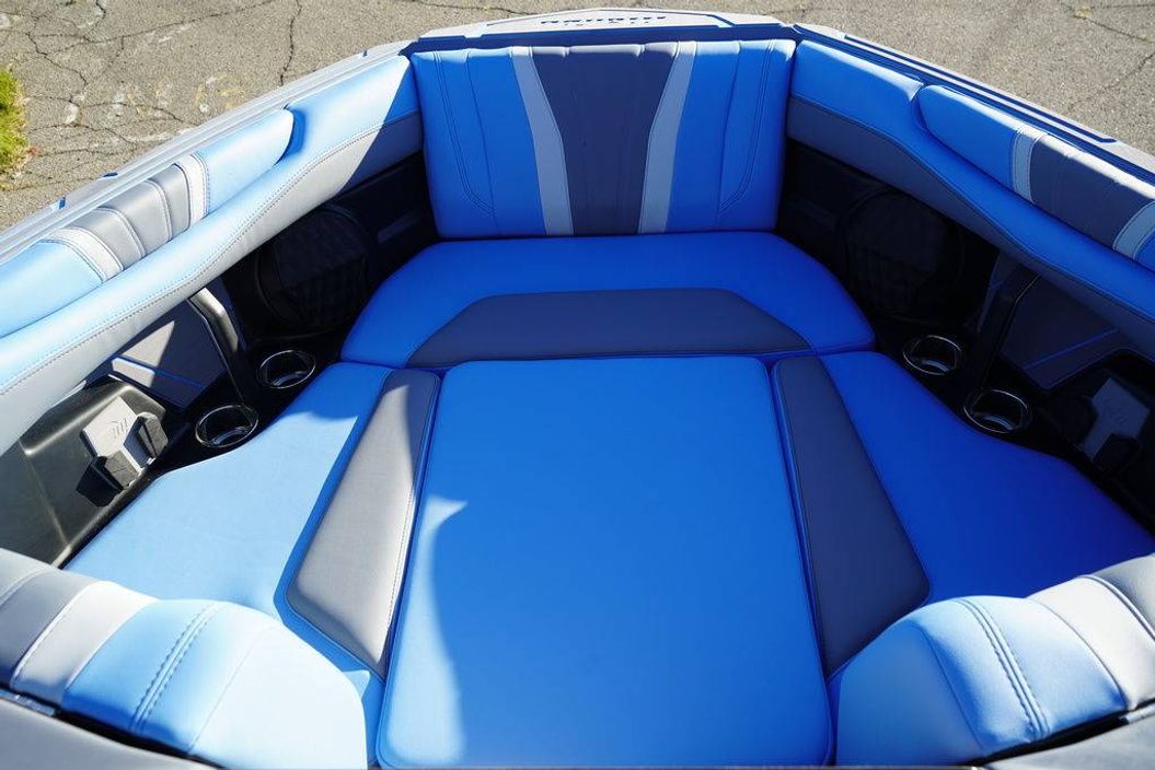 2026 Malibu Boats 22 LSV
