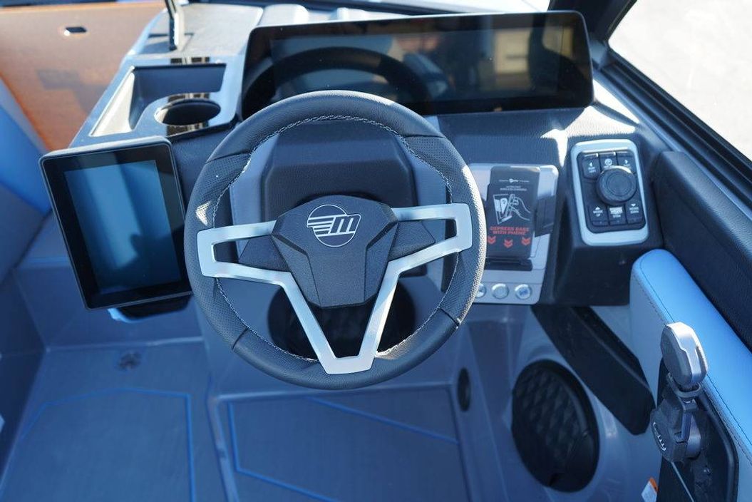 2026 Malibu Boats 22 LSV