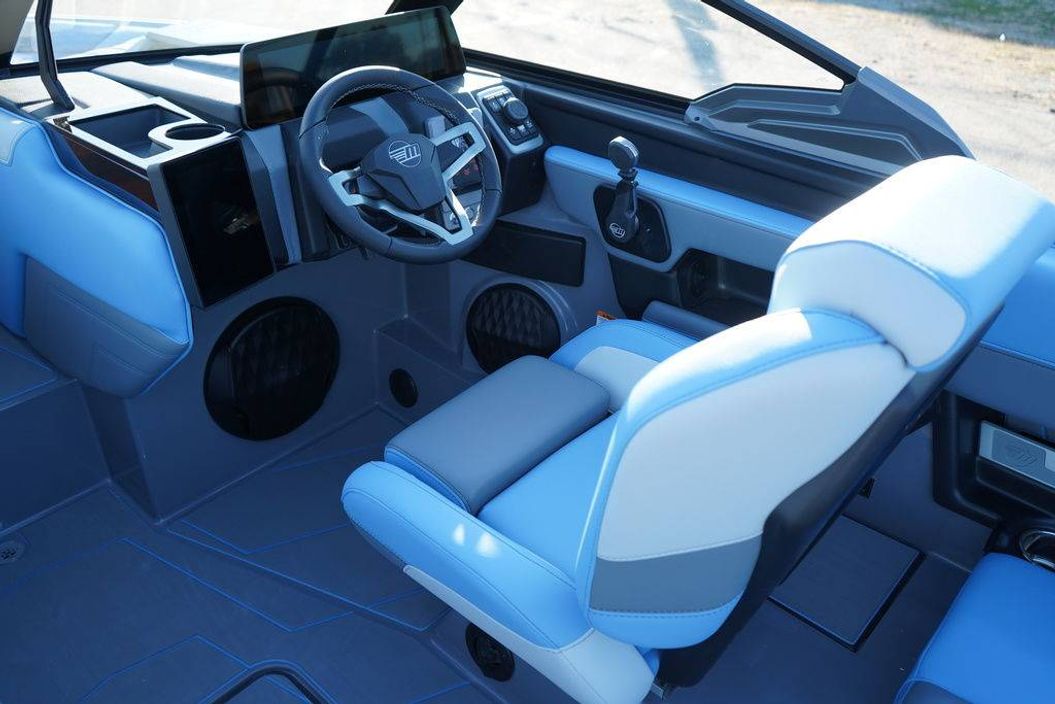 2026 Malibu Boats 22 LSV