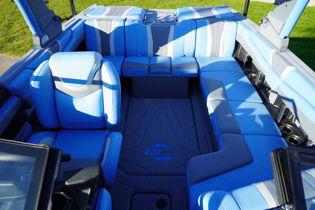 2026 Malibu Boats 22 LSV