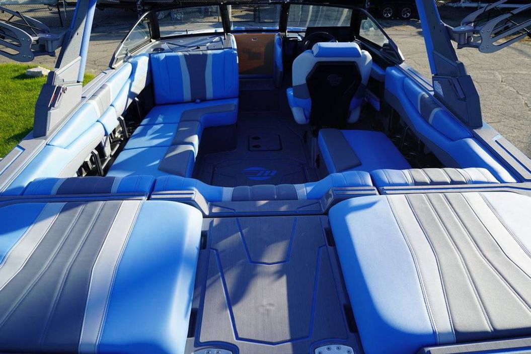 2026 Malibu Boats 22 LSV