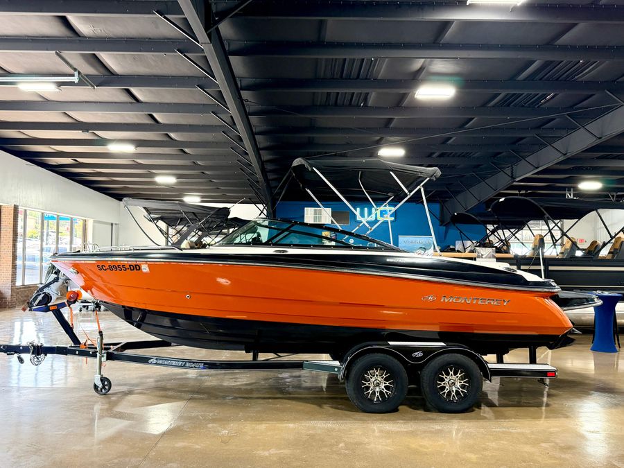 2012 Monterey 224 FSX