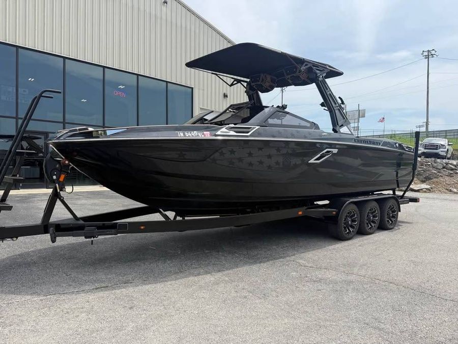 2023 Centurion RI 265, photo 2 of 17