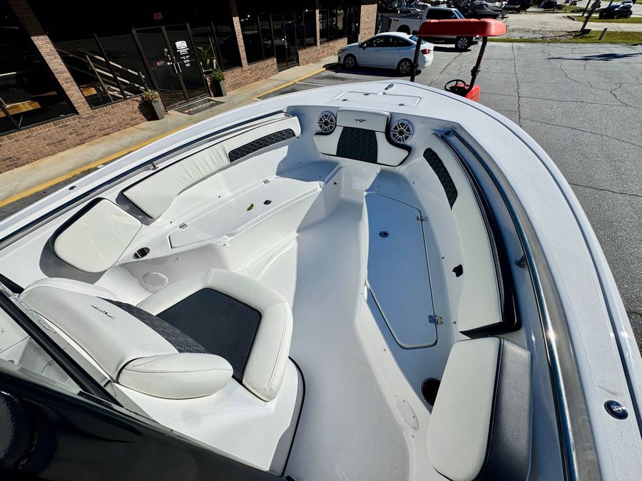 2026 Tidewater 220 LXF, photo 13 of 20