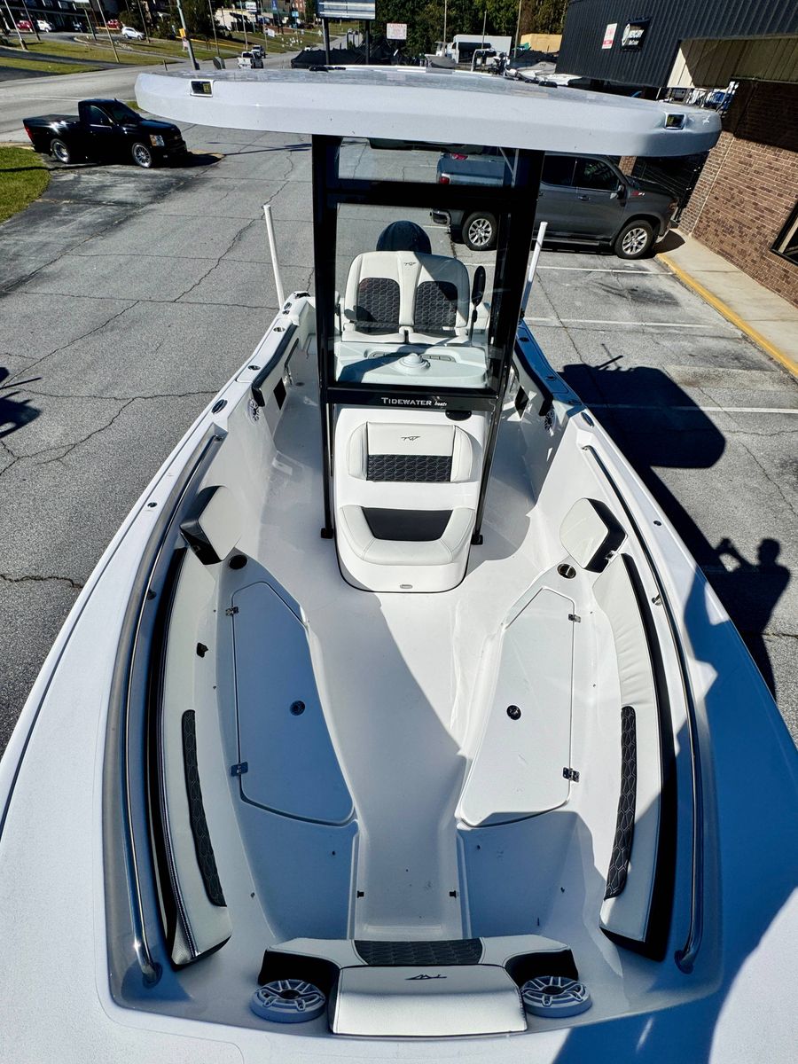 2026 Tidewater 220 LXF, photo 11 of 20