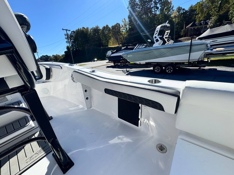 2026 Tidewater 220 LXF, photo 16 of 20