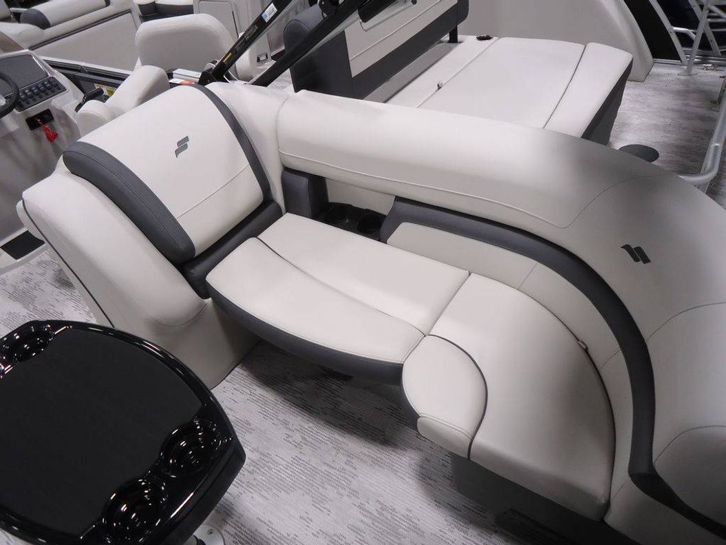 2026 Starcraft Marine EX 22 R