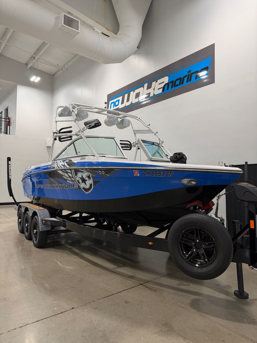 2009 Nautique 220 TE, photo 3 of 14