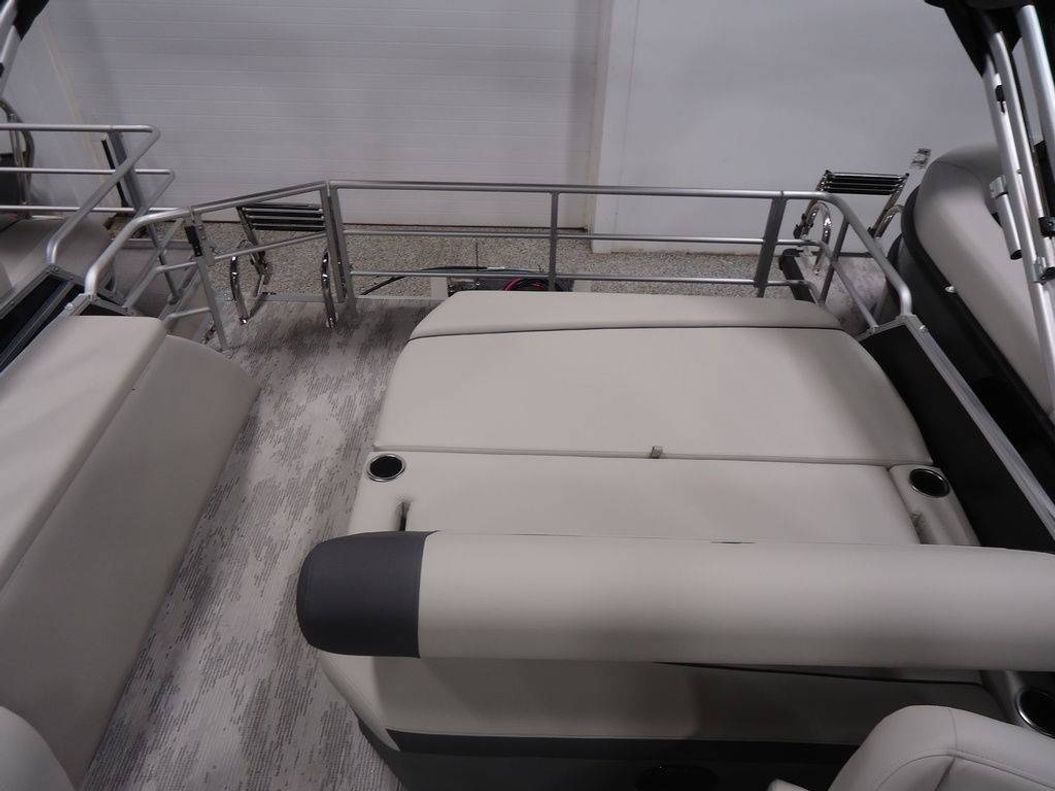 2026 Starcraft Marine EX 20 Q DH