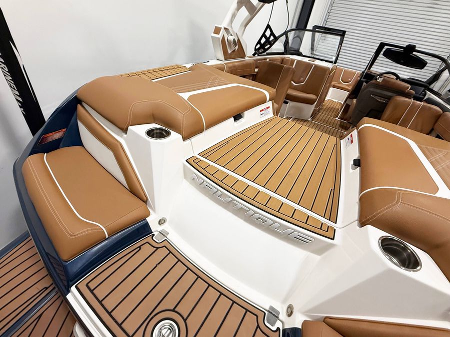 2020 Nautique G21, photo 9 of 14