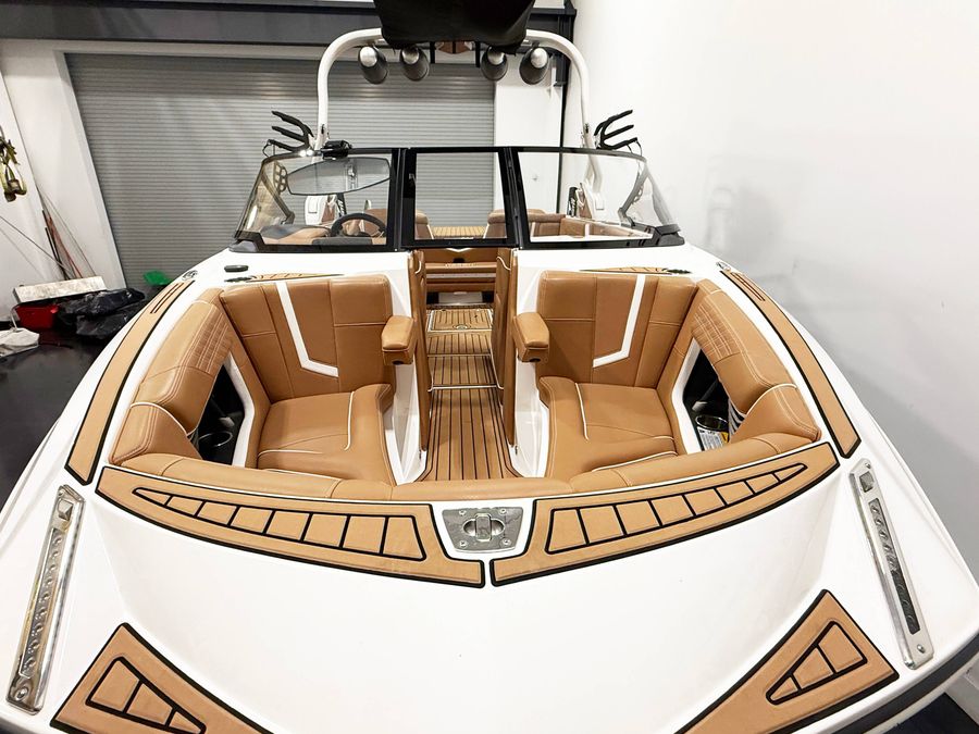 2020 Nautique G21, photo 4 of 14