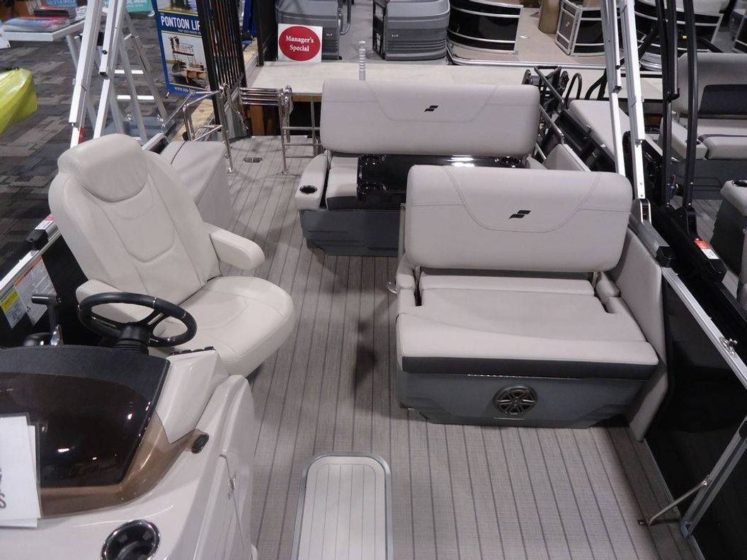 2023 Starcraft Marine CX 21 DL