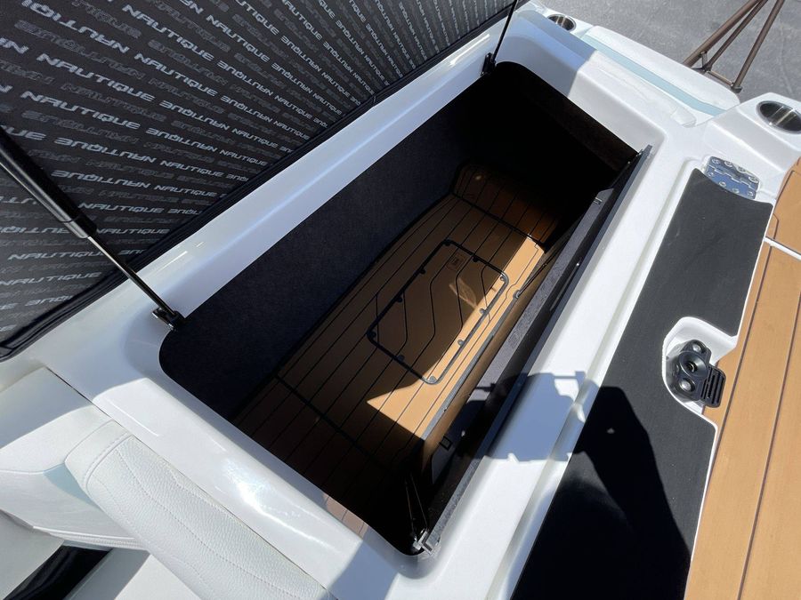 2025 Nautique G23, photo 13 of 30