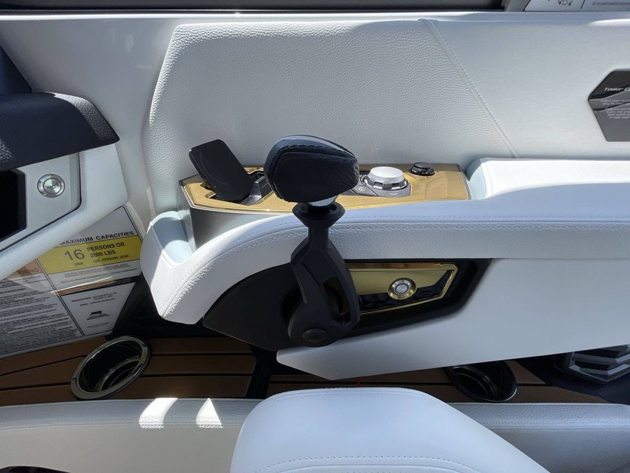 2025 Nautique G23, photo 8 of 30