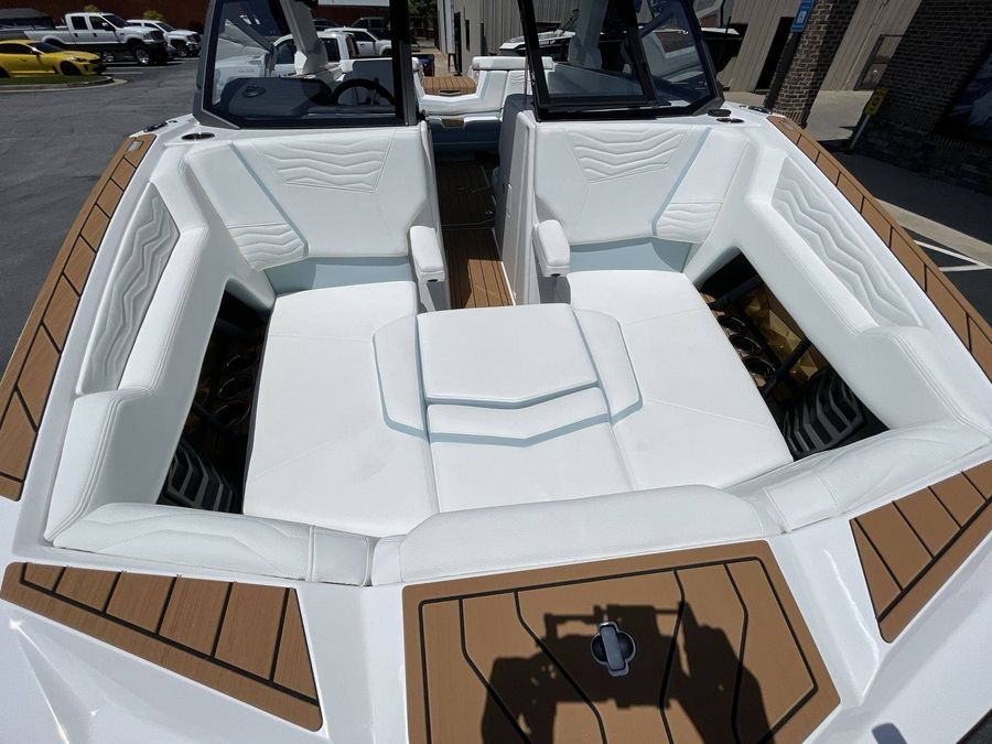 2025 Nautique G23, photo 22 of 30
