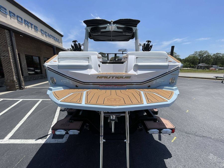 2025 Nautique G23, photo 14 of 30