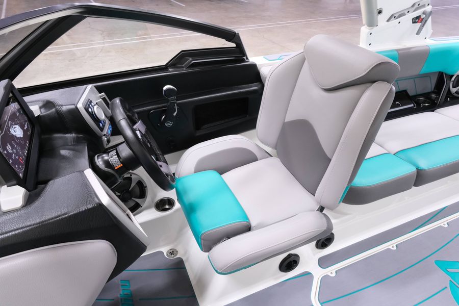 2021 Malibu 23 LSV, photo 14 of 25