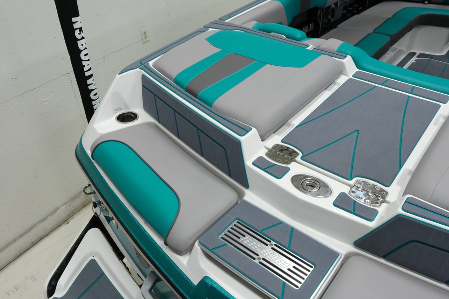 2021 Malibu 23 LSV, photo 19 of 25